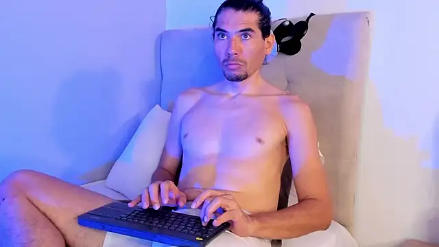 Antony_Stonen Webbikameraesitys