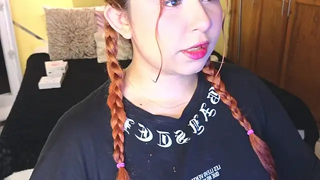attenea_cutteのライブXXXチャット