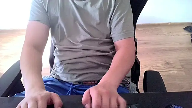 Travis_Patrickn Webbikameraesitys
