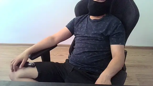 Travis_Patrickn Webbikameraesitys