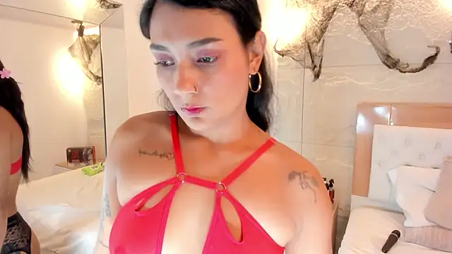 NINAMARTINS 现场XXX聊天