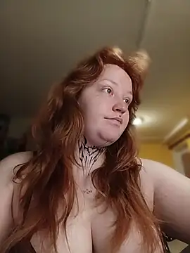 CURVYSAKURA Webcam Show
