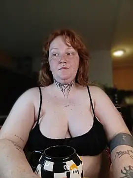 CURVYSAKURA – Kamerová šou
