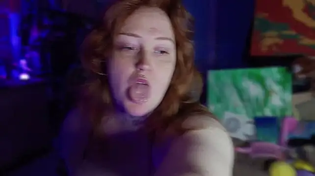 CURVYSAKURAn Webbikameraesitys