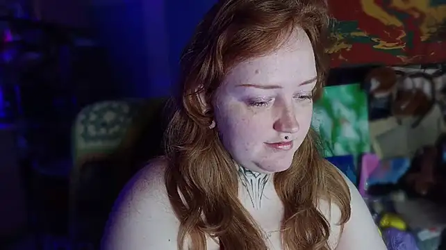 CURVYSAKURA's Webcam Show