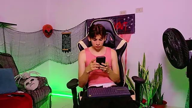 Angel_Dustt1 网络视讯表演