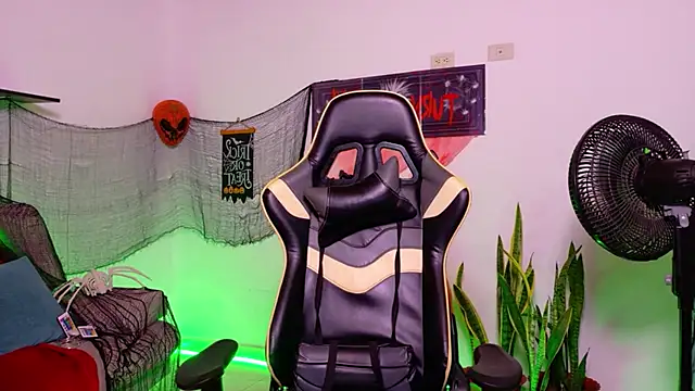عرض كام Angel_Dustt1