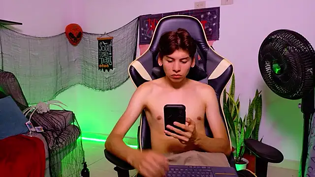 Angel_Dustt1 在線直播表演