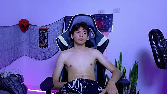 Angel_Dustt1 网络视讯表演