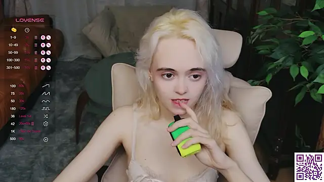 Živý XXX chat Oxcy_Secret