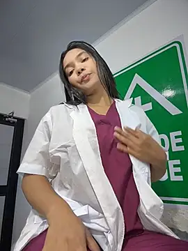 Kinky_DoctorX Show in webcam