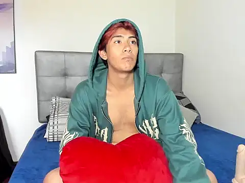 Cozy_Sunset webcam show