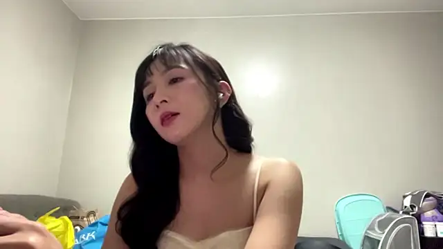 JulianaLusardi Pertunjukan Webcam