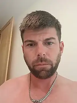 Show modela supersucker69 na web-kameri