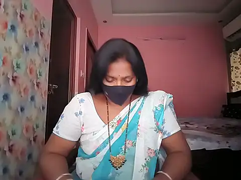 Telugu_amuu Show in webcam