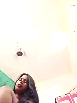 عرض كام KRITIKA01990