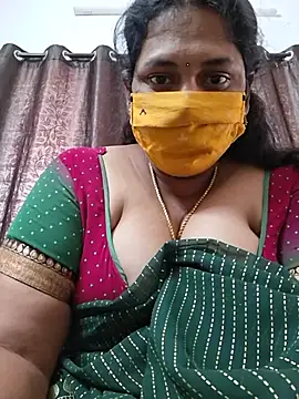 Pokazy przed kamerką – Hot_Sreeja_Tamil