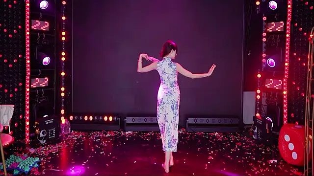 Comebaby007 Шоу с уебкамера