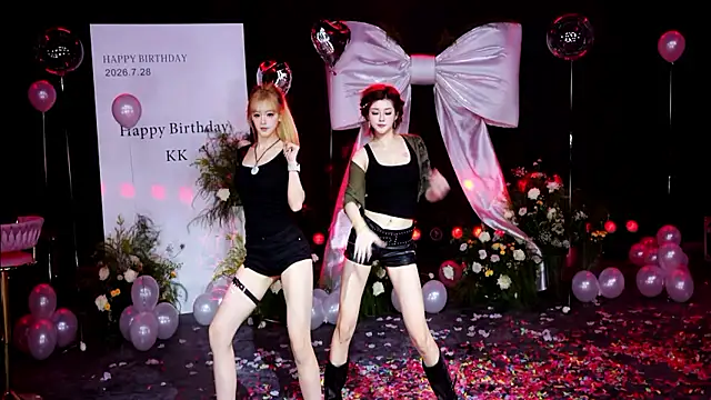 Comebaby007 网络视讯表演