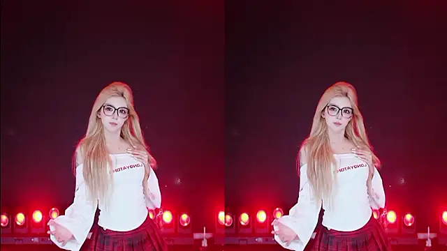 Comebaby007 在線直播表演