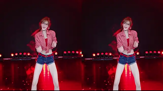 Comebaby007 网络视讯表演