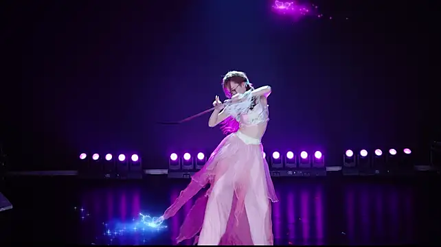 Comebaby007 在線直播表演