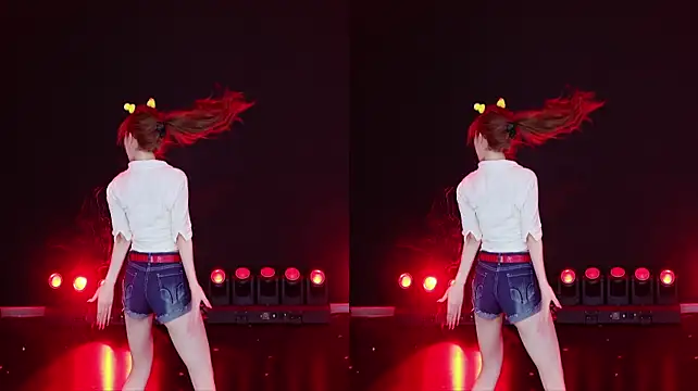 Comebaby007 网络视讯表演