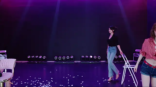 โชว์เว็บแคมของ Comebaby007