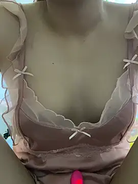 Fiona_babygirl 网络视讯表演