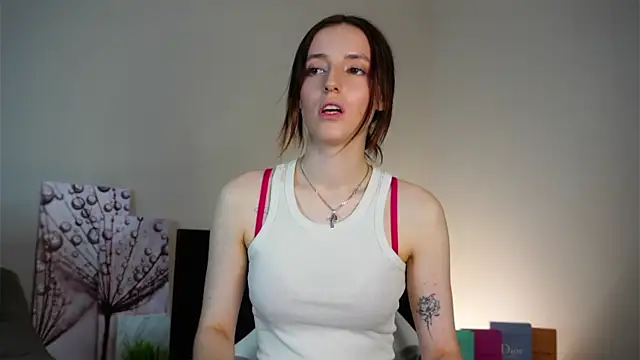 VidaInklebarger's Live XXX Chat