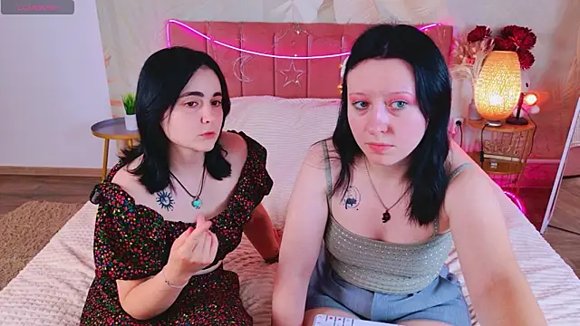 RuthHalll Webcam-Show