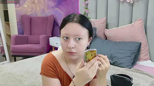 RuthHalll Webcam Show