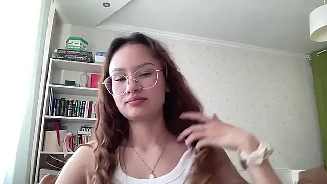 Chat XXX en directo de JoyceMonroe_1