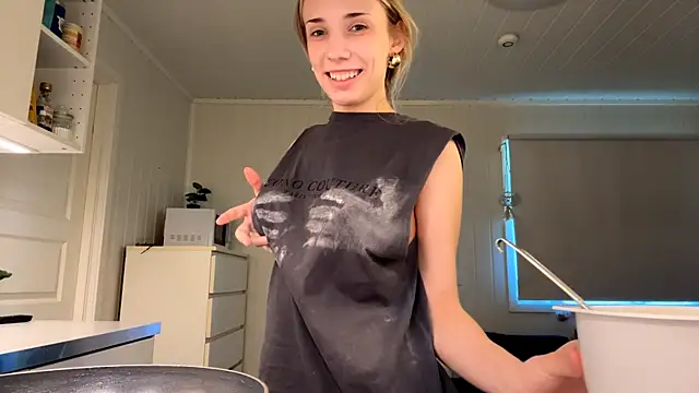 OlyMayer's Live XXX Chat