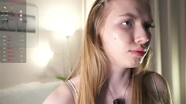AdelineLaurie Webcam show