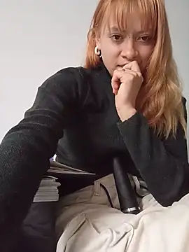 AuraAuroraa's Live XXX Chat