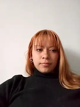Chat XXX ao vivo de AuraAuroraa