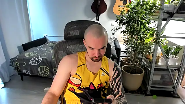 KitteanHard: вебкам-шоу