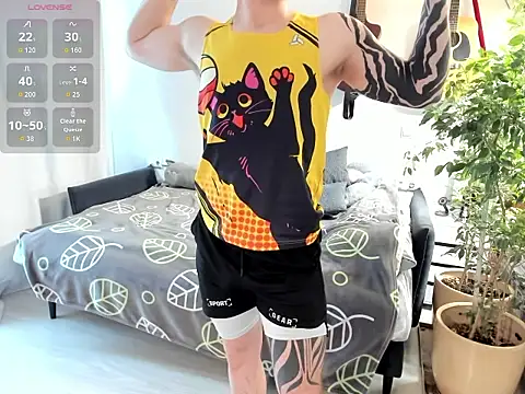 Вебкам-шоу KitteanHard