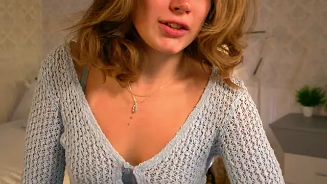 bambi_bimboo Chat XXX live