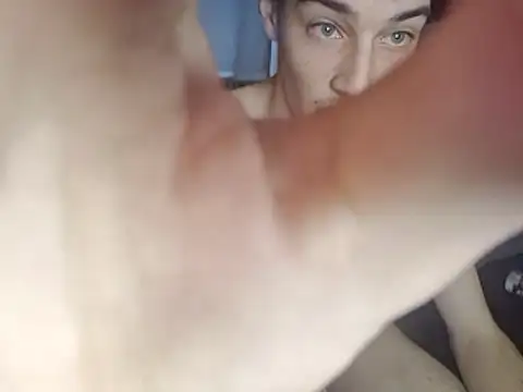Smelly-Ewan-stinks Show in webcam
