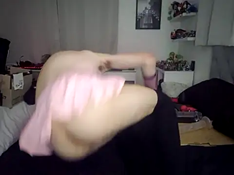 Smelly-Ewan-stinks' Webcam Show
