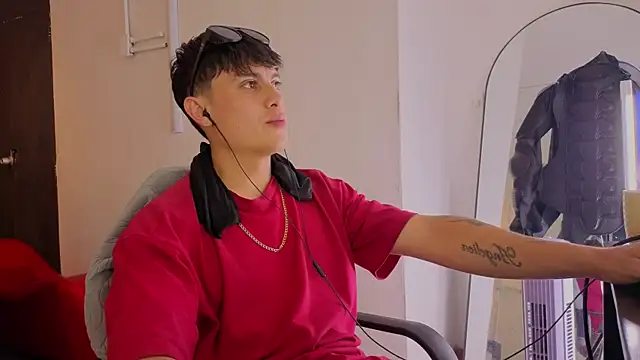 angel_still_ Chat XXX in diretta