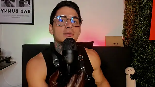 Simon_cortes Webcamshow