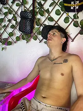 Webkamerová show Dirty_Dark_Devil666