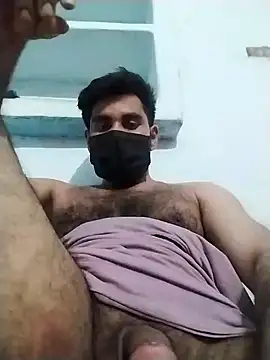 Pokazy przed kamerką – hard_dickk91