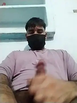 hard_dickk91 Show in webcam