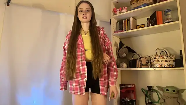 Webkamerová show itskylieee