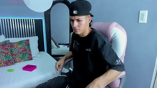 عرض كام Axel_Mendozaa