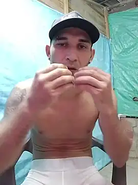 junior_926 Show in webcam